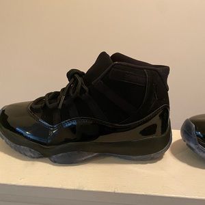 Cap and gown Jordans